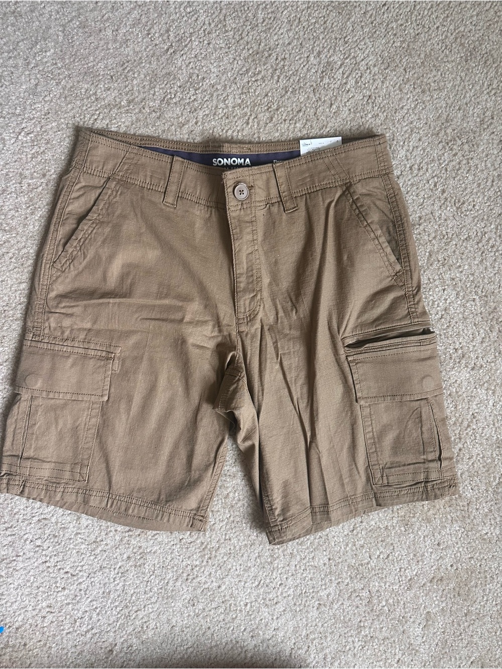 NWT Sonoma Men's Khaki Cargo Shorts with Zip Pocket
